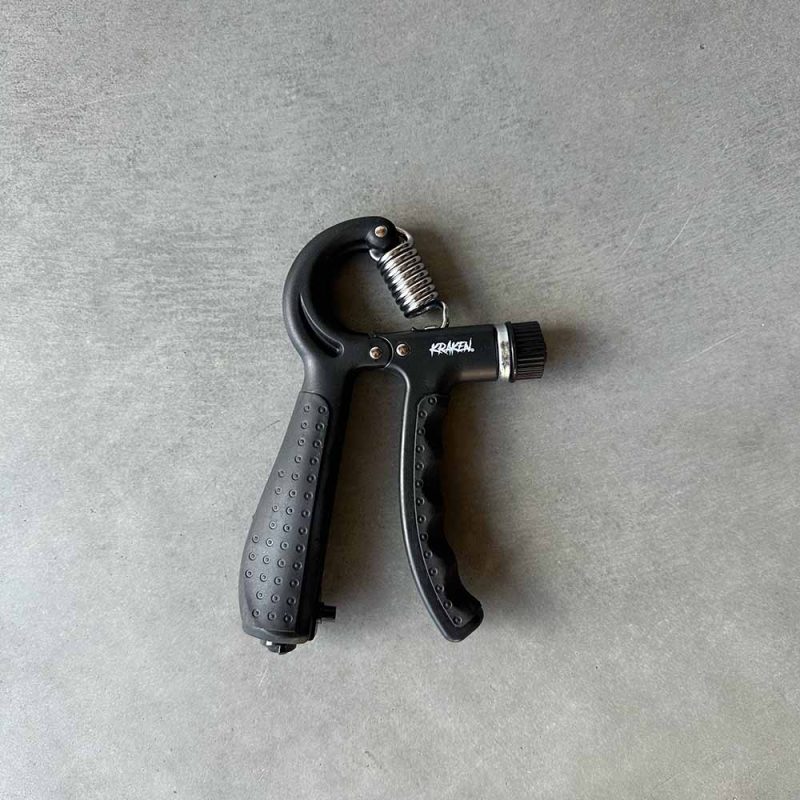 hand trainer achter