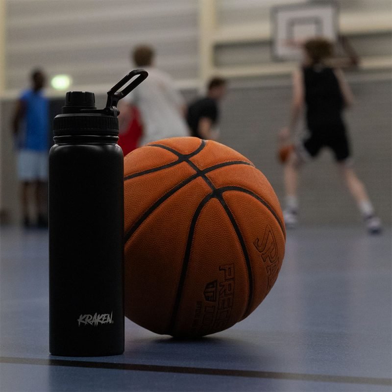 KRAKEN STAINLESS STEEL WATERBOTTLE 800ML LIFESTYLE basketbal actie